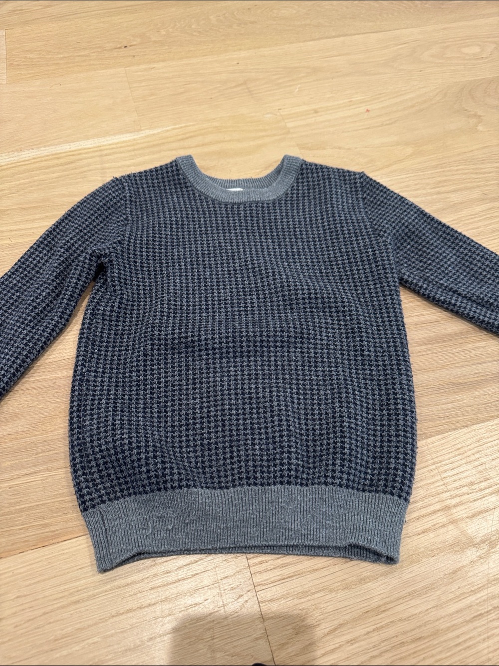 Kids Textured Crewneck Sweater in Navy and Gray